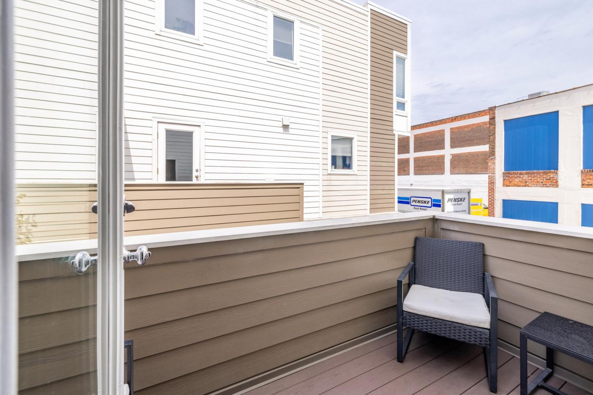 Luxury Downtown Townhome Private Garage Unit 9 Cleveland Luaran gambar